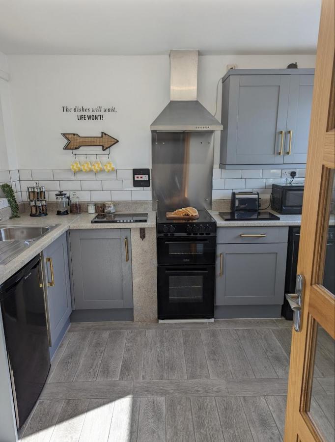 Antrim Coast Apartments كوشيندال المظهر الخارجي الصورة